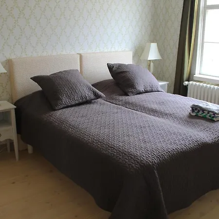 Bed and breakfast Vestlax Mellangard Västlax