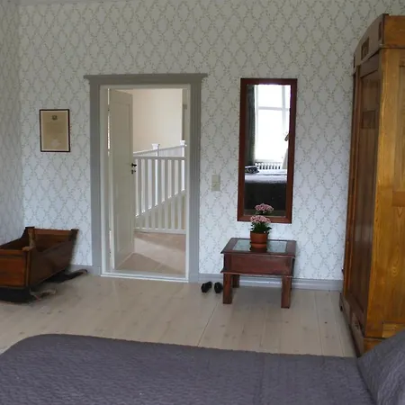 Bed and breakfast Vestlax Mellangard Västlax